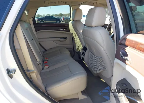 2013 Cadillac Srx Performance Collection z USA, uszkodzony, nr VIN 3GYFNDE32DS645862